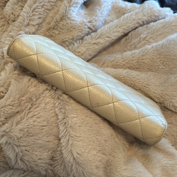 Chanel Pearly Caviar Quilted Large Classic Wallet with COA - Picture 6 of 12